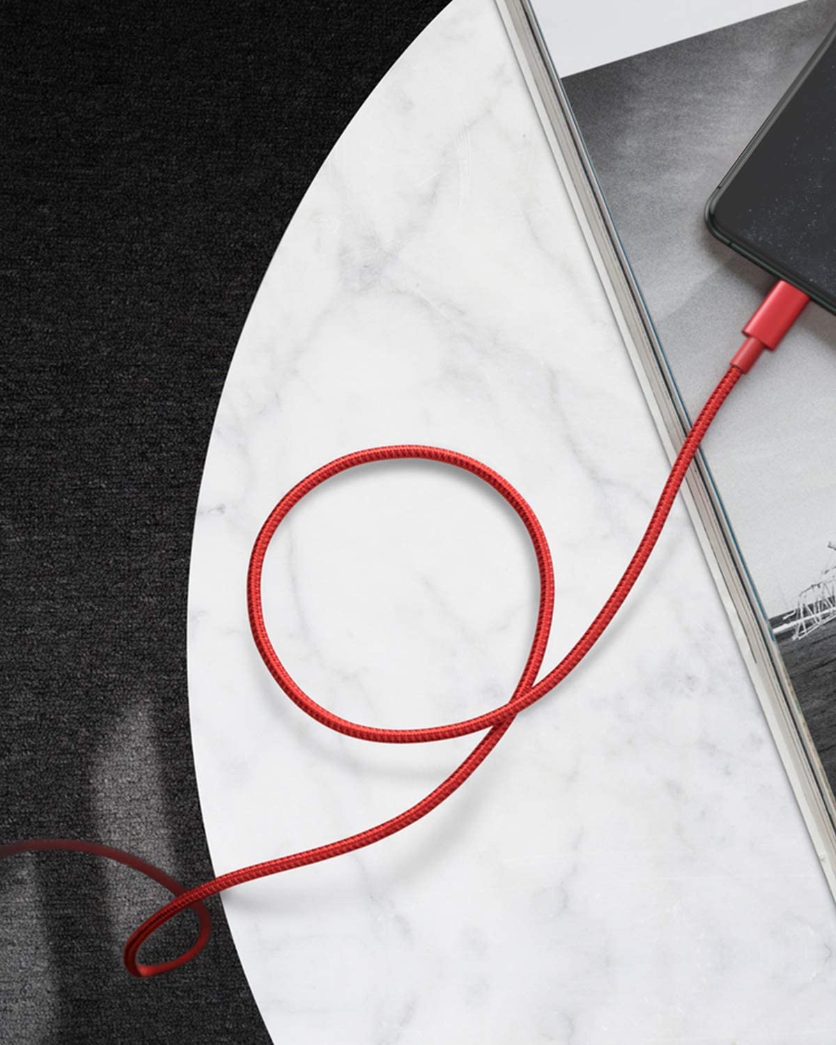 331 USB-C to Lightning Cable E0